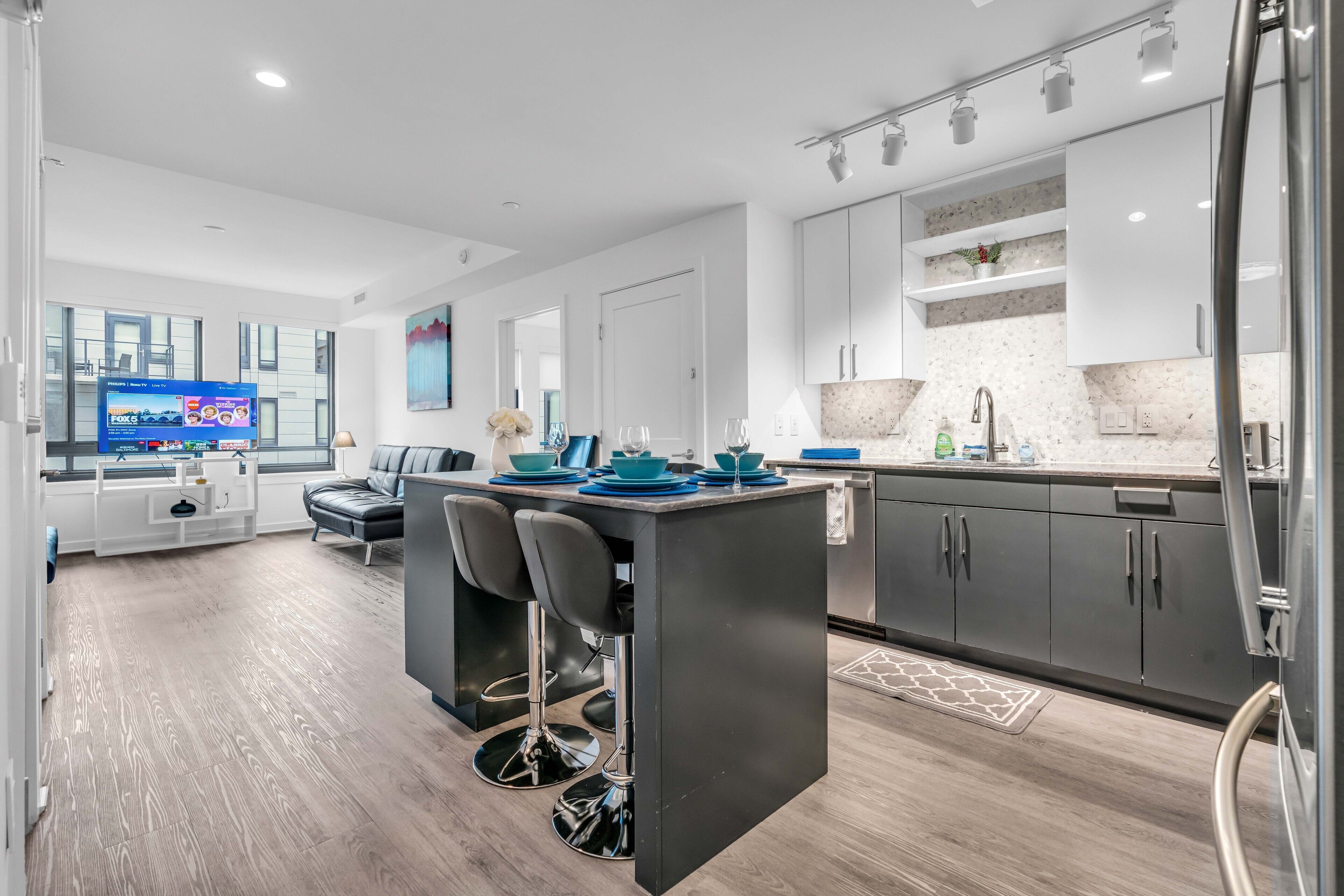 Family Apartment | In-room dining