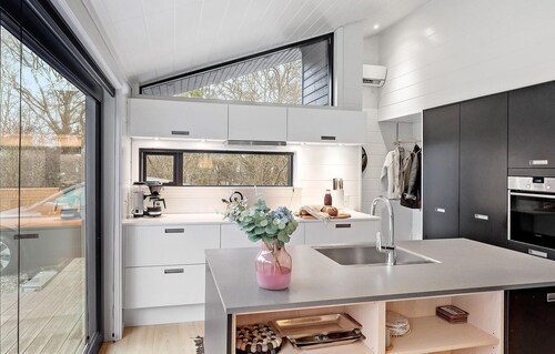 Awesome home in Stege with kitchen