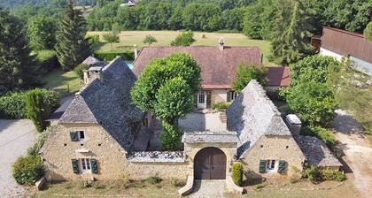 Charming Gßte in Périgord Noir, Close to the Reference Sites of the Dordogne