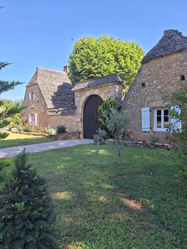 Charming Gîte in Périgord Noir, Close to the Reference Sites of the Dordogne