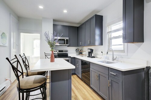 Enchanting 4 BD / 2 B house in the heart of Corktown!