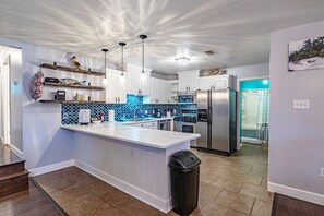 Fridge, microwave, oven, stovetop - Bells on the Biloxi • Pet Friendly • Waterfront • Sleeps 6 (Gulfport)
