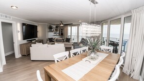 Smart-TV, Videospiele, Bücher, Arbeitsbereiche