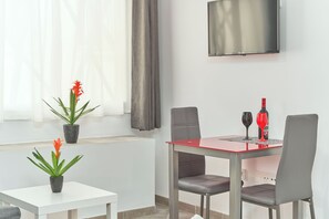 Dining - Studio Apartment "Nerja Boutique Street Level B1" with Shared Pool & Wi-Fi (Nerja)