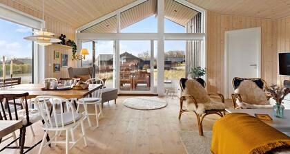Stunning home in Haarby with kitchen