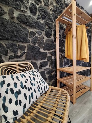 Interior - Casa do Poço - cozy house in a rural parish,a quiet space with sea views. (Santa Bárbara)