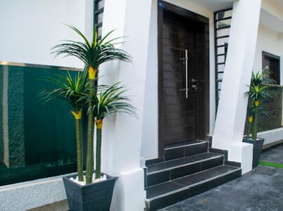 The Duch Apartment-APT6