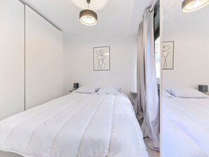 1 bedroom, iron/ironing board, WiFi, bed sheets