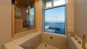 Zimmer (private house(Pool Villa))