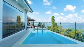 Room (Pool Villa)