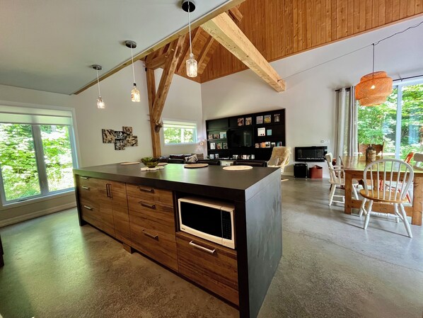 Interior - Scandinave (Bolton-Est)