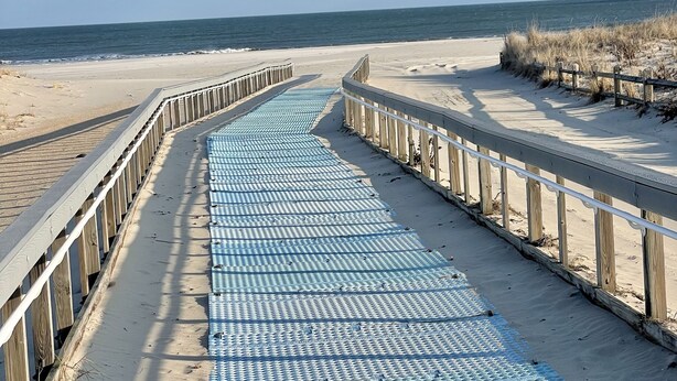 Strand