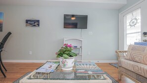 Smart TV, books