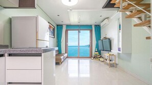 Room - Ping's Dog Pension (Geoje)