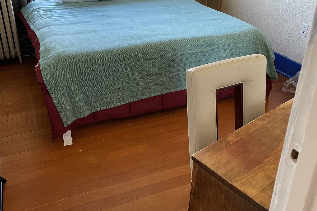 遮光窗帘、熨斗/熨板、免费 WiFi、特色装修