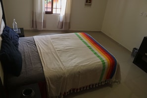 Standard Single Room, Shared Bathroom | Free WiFi, bed sheets