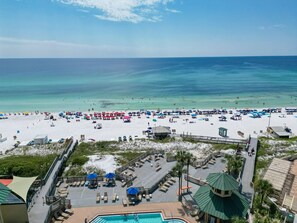 Beach nearby - Studio 10th floor Gulf and pool views! Look no further! (Miramar Beach)