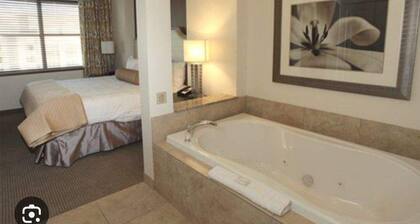 Super Bowl super Deal at The Grandview Resort