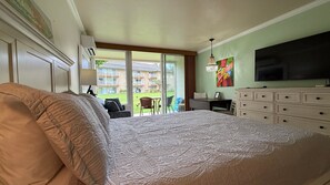 Iron/ironing board, WiFi, bed sheets - Updated Islander Studio | Ground Floor Convenience (Kapaa)