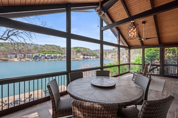 Outdoor dining - Luxury Lakefront Retreat with Hot Tub Arcade/Neighborhood Golf Course and Hiking (Waleska)