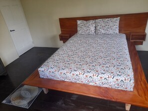 2 sovrum, strykjärn/strykbräda, resesäng och wi-fi