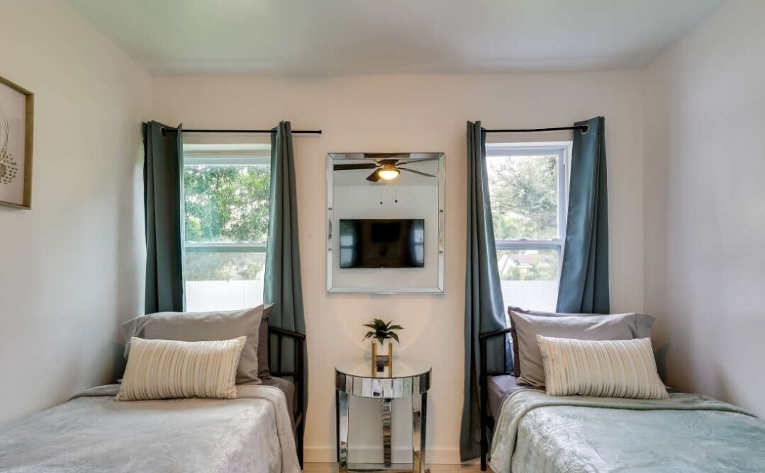 3 間睡房、熨斗/熨衫板、免費 Wi-Fi、床單