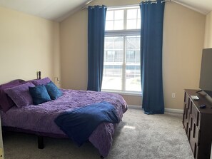 3 slaapkamers, een bureau, een strijkplank/strijkijzer, gratis wifi