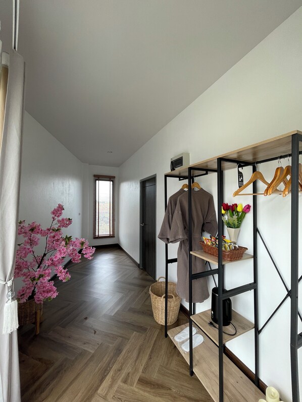 浪漫別墅, 1 張特大雙人床 | 高級寢具、Select Comfort 床墊、獨特設計、獨特裝修