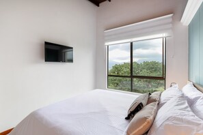 2 chambres, bureau, fer et planche à repasser, Wi-Fi gratuit