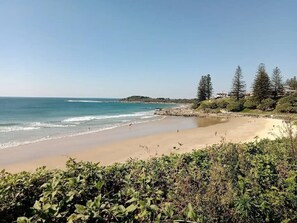 Nær stranden