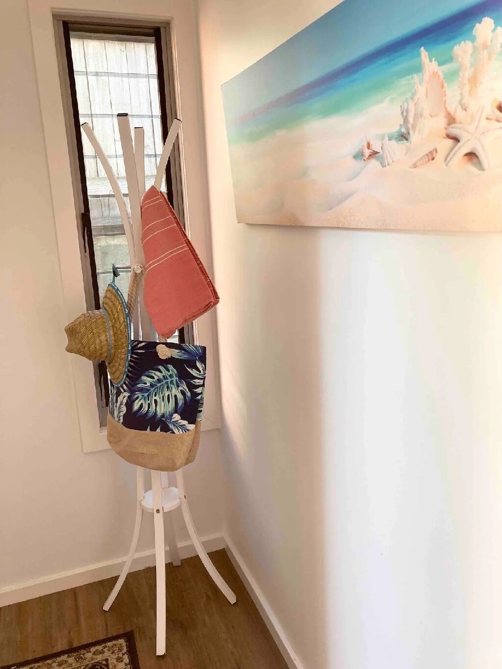 Doccia, asciugacapelli, asciugamani, sapone