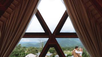 Honeymoon H1 | Minibar, individually decorated, individually furnished