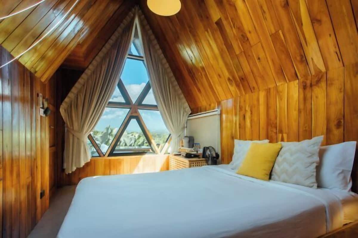 Minibar, decoración personalizada y muebles diferentes
