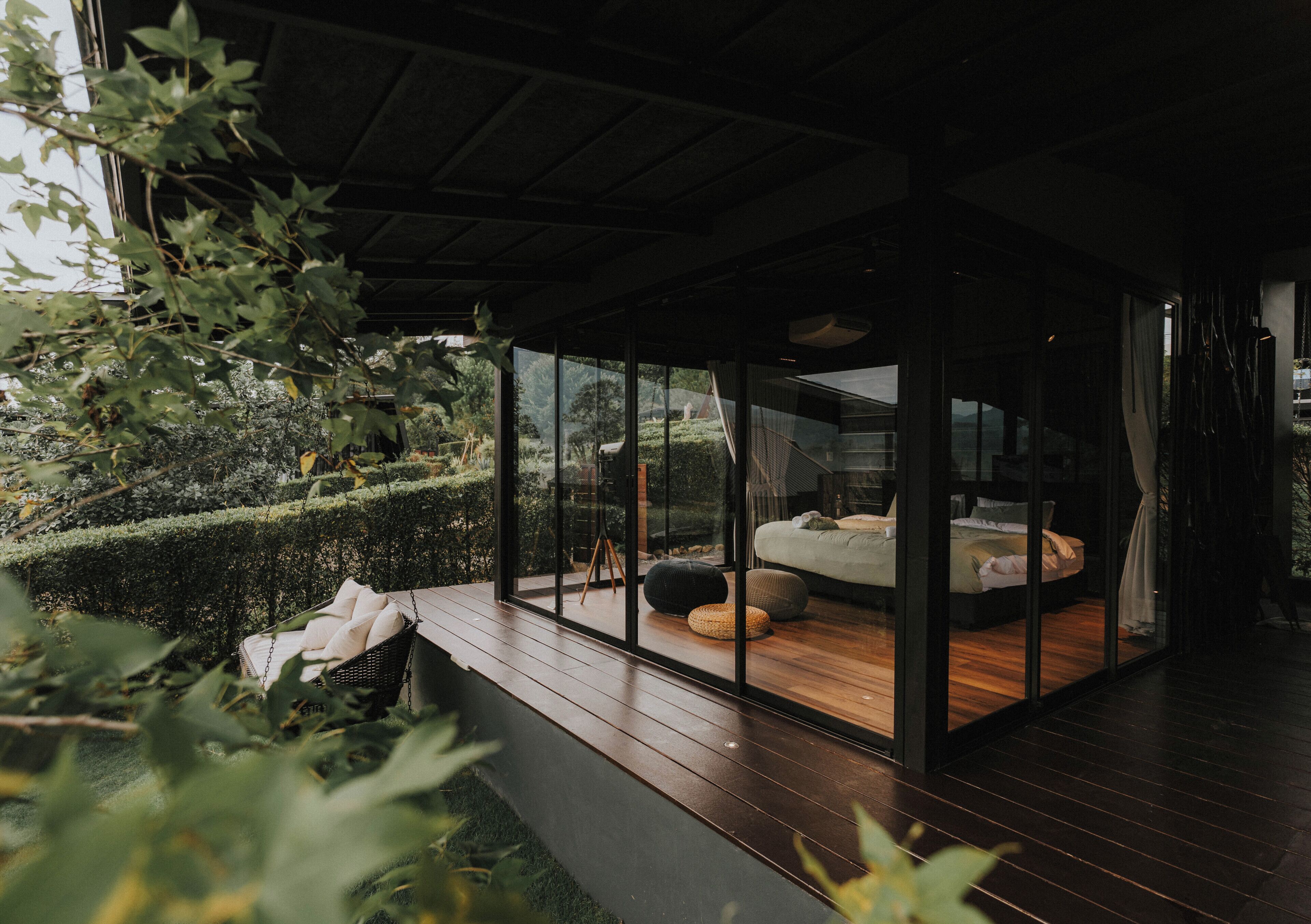 Minibar, individually decorated, individually furnished, desk