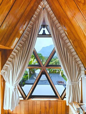 Honeymoon H1 | Minibar, individually decorated, individually furnished, desk - THE CAMPIAN (Chiang Dao)