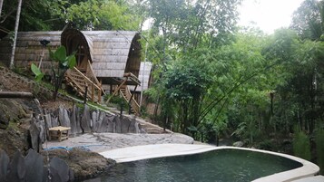 Habitación Deluxe doble, 1 habitación, balcón, vistas al río | Sábanas de algodón egipcio, ropa de cama de alta calidad, caja fuerte