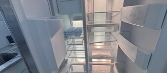 Old Florida Fishing Cottage See The Water From Living Room on Imperial River