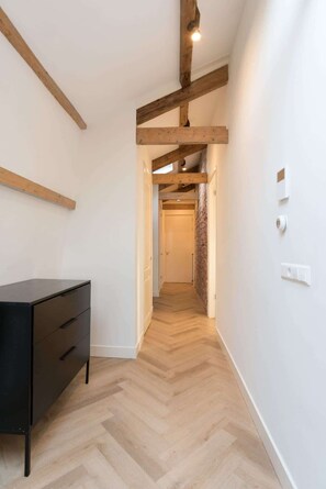 Interior - The Prinsen - Canal Apartment (Amsterdam)