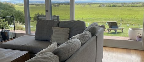 Smart TV, fireplace, printers
