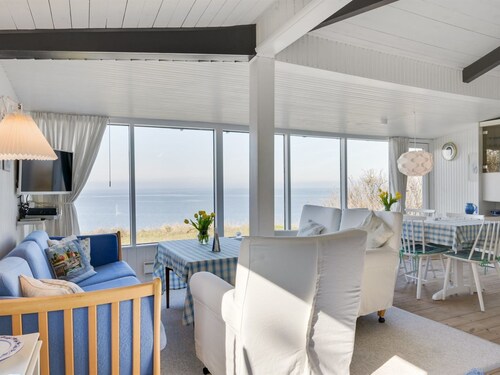"Orwik" - 30m from the sea by Interhome