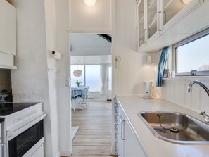 Frigorifero, microonde, forno, lavastoviglie