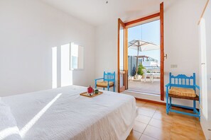 2 bedrooms, iron/ironing board, free WiFi, bed sheets - Sea View 300m From sea (Santa Cesarea Terme)