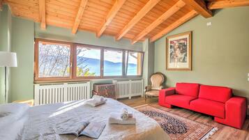 3 kamar tidur, Wi-Fi gratis, dan seprai linen