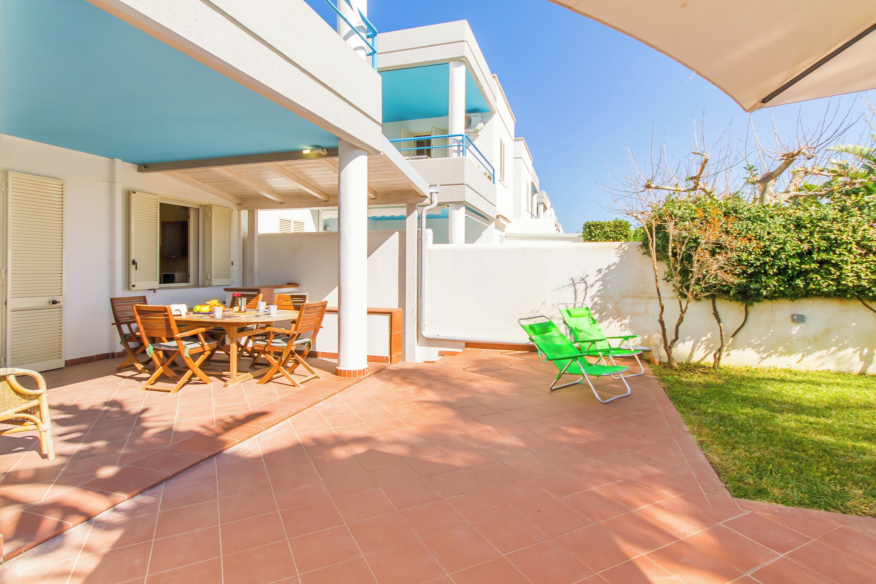 Familienhaus, Mehrere Schlafzimmer, 2 Bäder (Villetta Relax with pool in residence) | Speisen im Freien