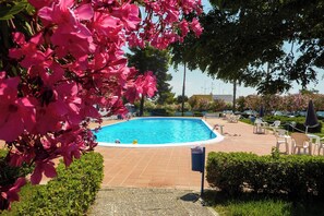 Seasonal outdoor pool - Villetta Relax with pool in residence (Melendugno)