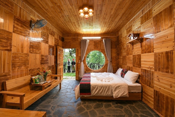 Luxury-Doppelzimmer, 1 King-Bett, Bergblick | Wohnbereich