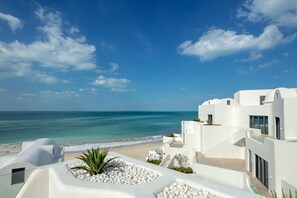 Indoor pool - Anantara Retreat Santorini Abu Dhabi - Adults Only (Ghantoot)
