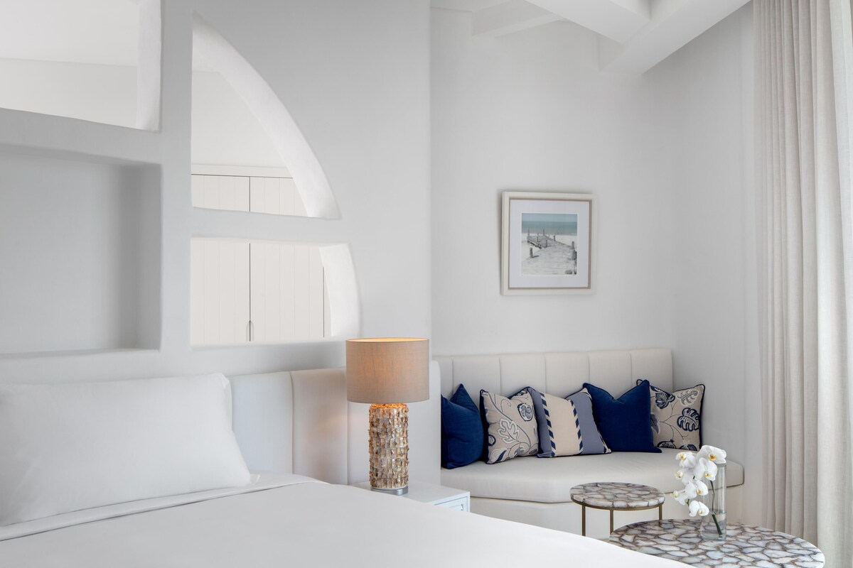 Fira Sea View Terrace Room | Premium bedding, minibar, blackout curtains, soundproofing