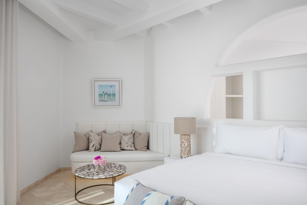 Habitación, vistas al mar (Oia) | Ropa de cama de alta calidad, minibar, cortinas opacas