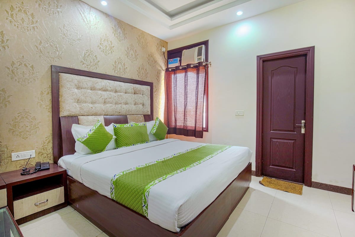 Deluxe Room | 1 bedroom, free WiFi